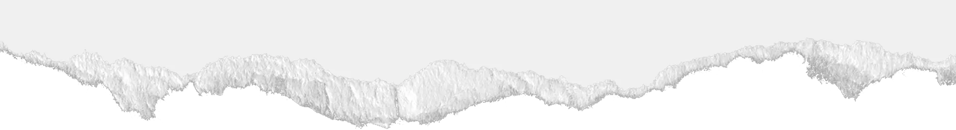 Revista con páginas desgarradas y arrugadas, mostrando un estado deteriorado por el uso o el tiempo.